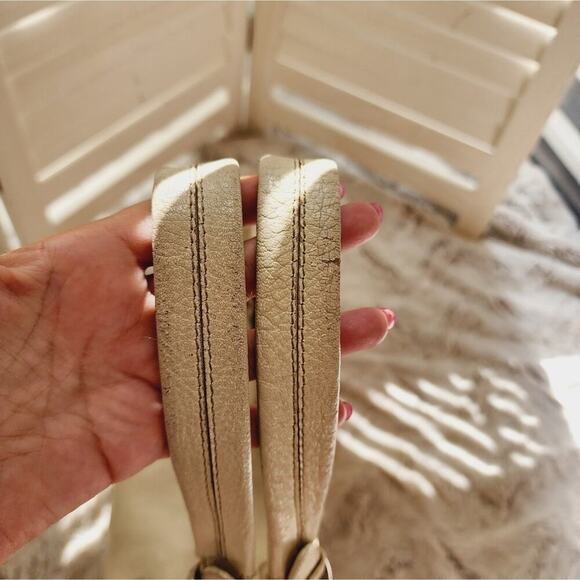 FURLA  BEIGE SHOULDER BAG - Picture 9 of 16